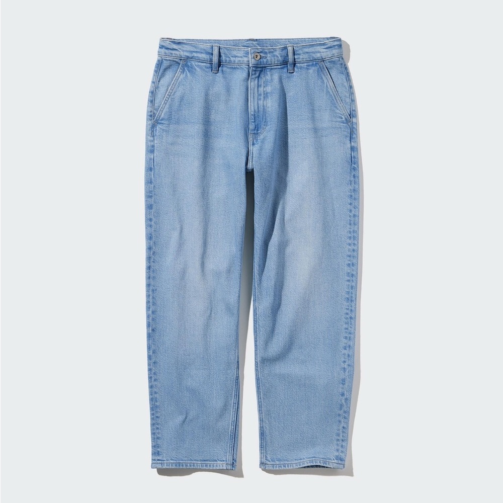 Unisex Relaxed Lightwash Blue Jeans
